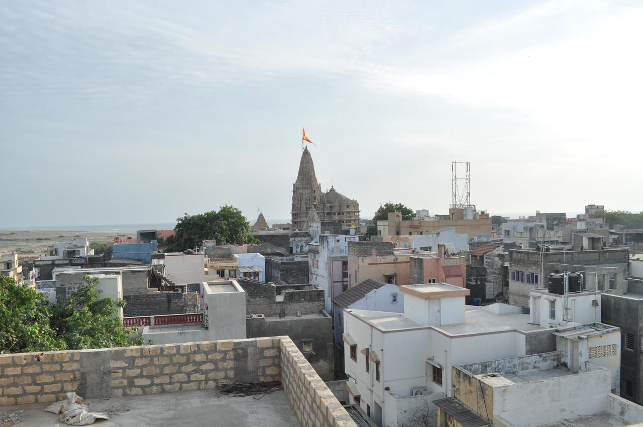 Hotel Bansi Dwarka  Luaran gambar